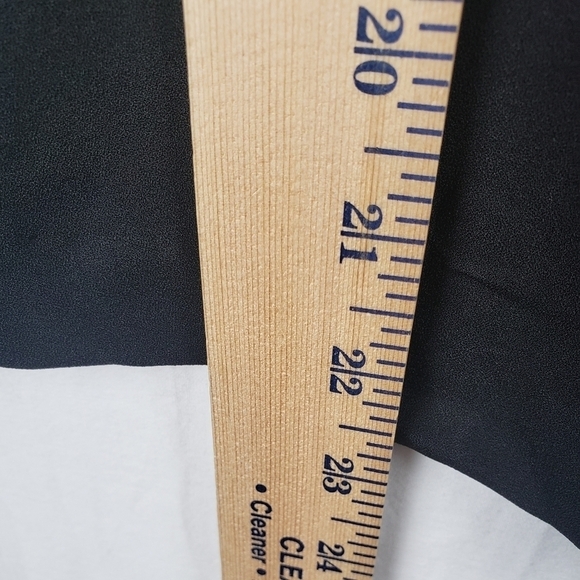 Banana Republic Black Flare Bottom Zip Up Back Shirt Sz 0 - Picture 7 of 7